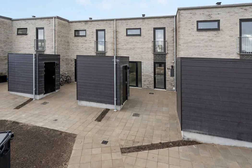 Stort 4-værelses rækkehus på Marshalls Alle 14